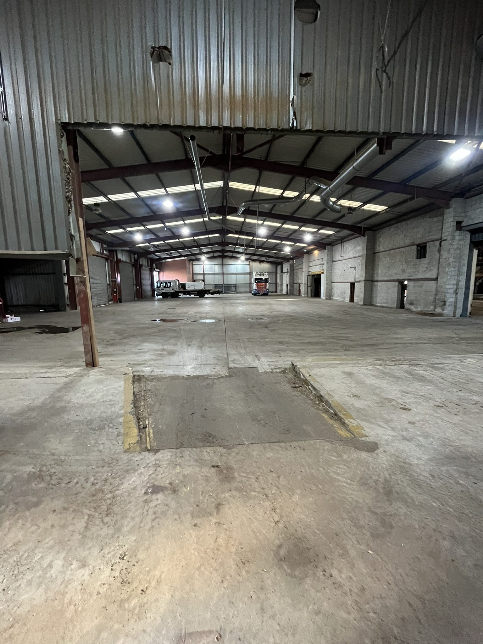 Clean industrial unit